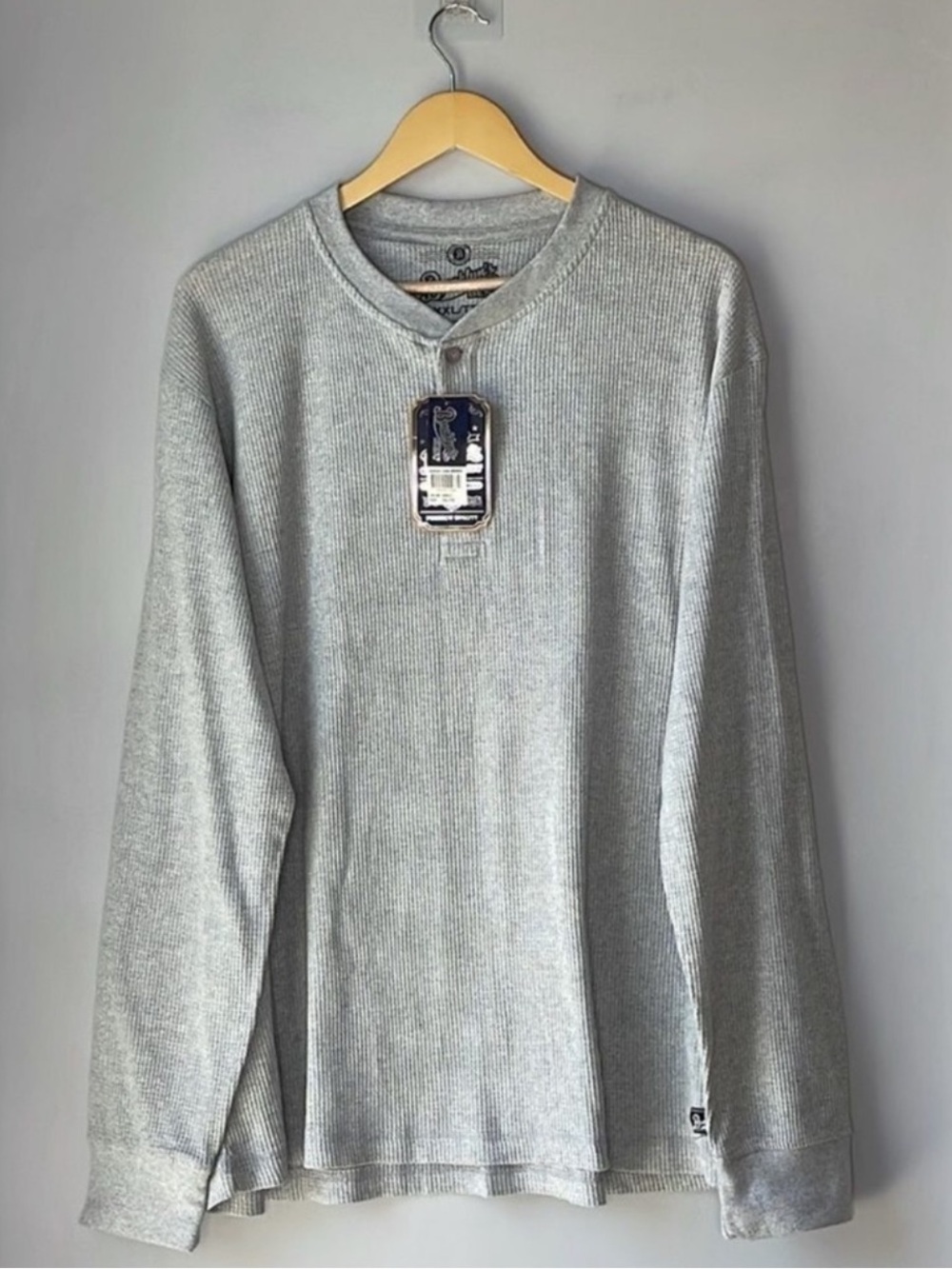 NWT Brooklyn’s Best Waffle Thermal Henley Shirt